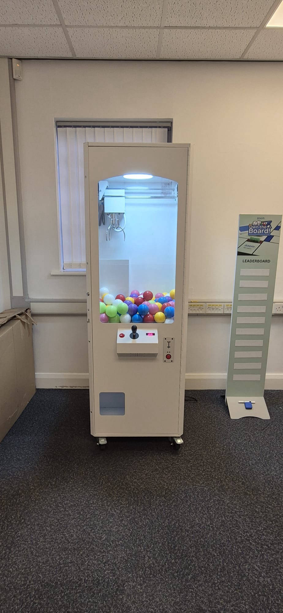 Standard Prize Crane with random coloured balls.