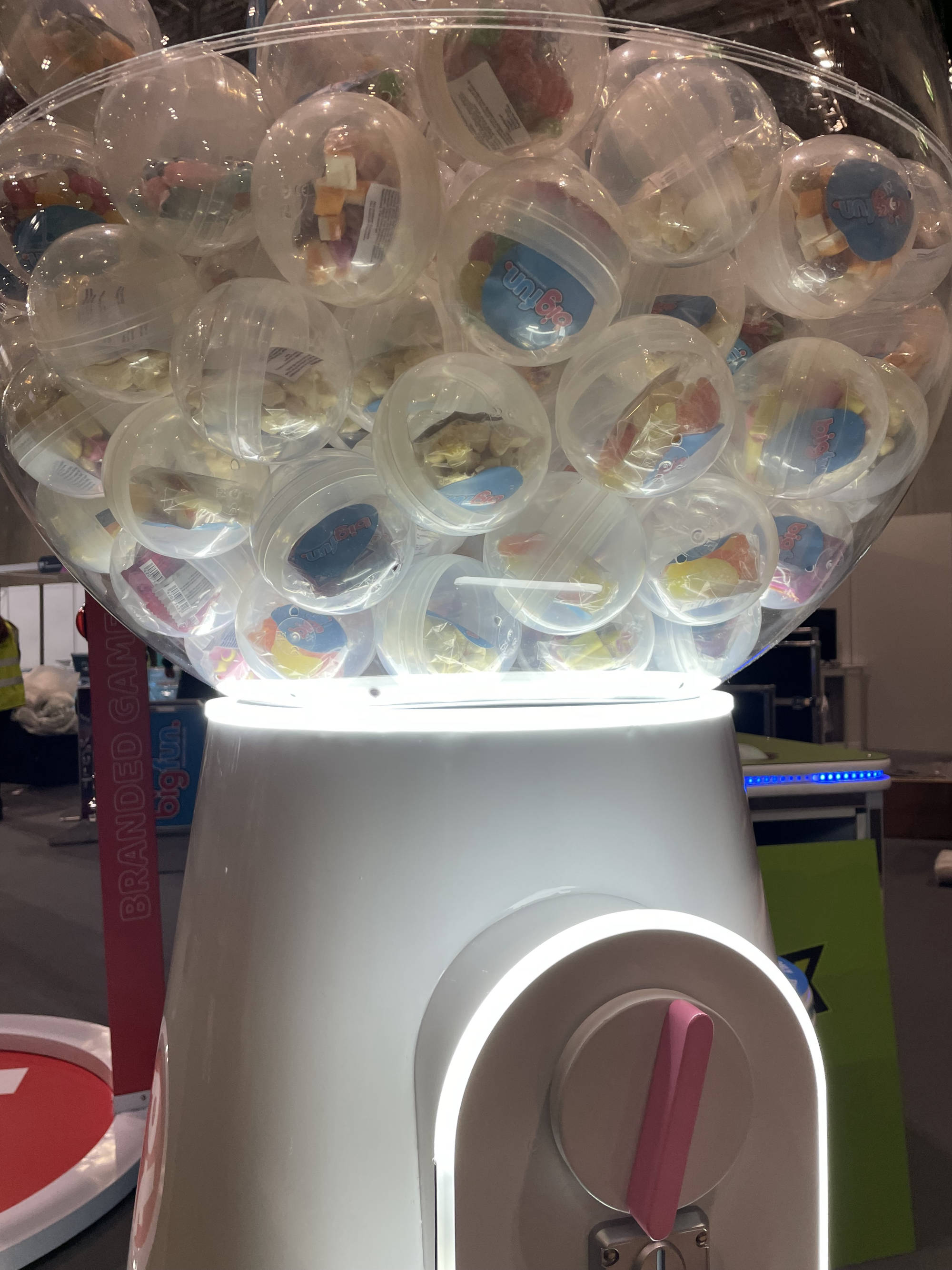 The Gashapon Vending Machine can have sweets in the capsules. 