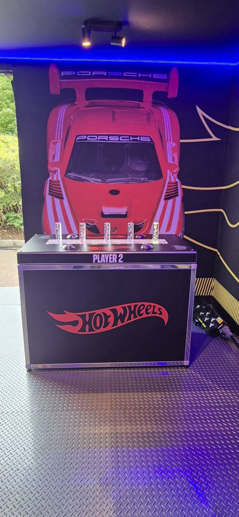 Hotwheels - Fully Branded Snatch It Game.
