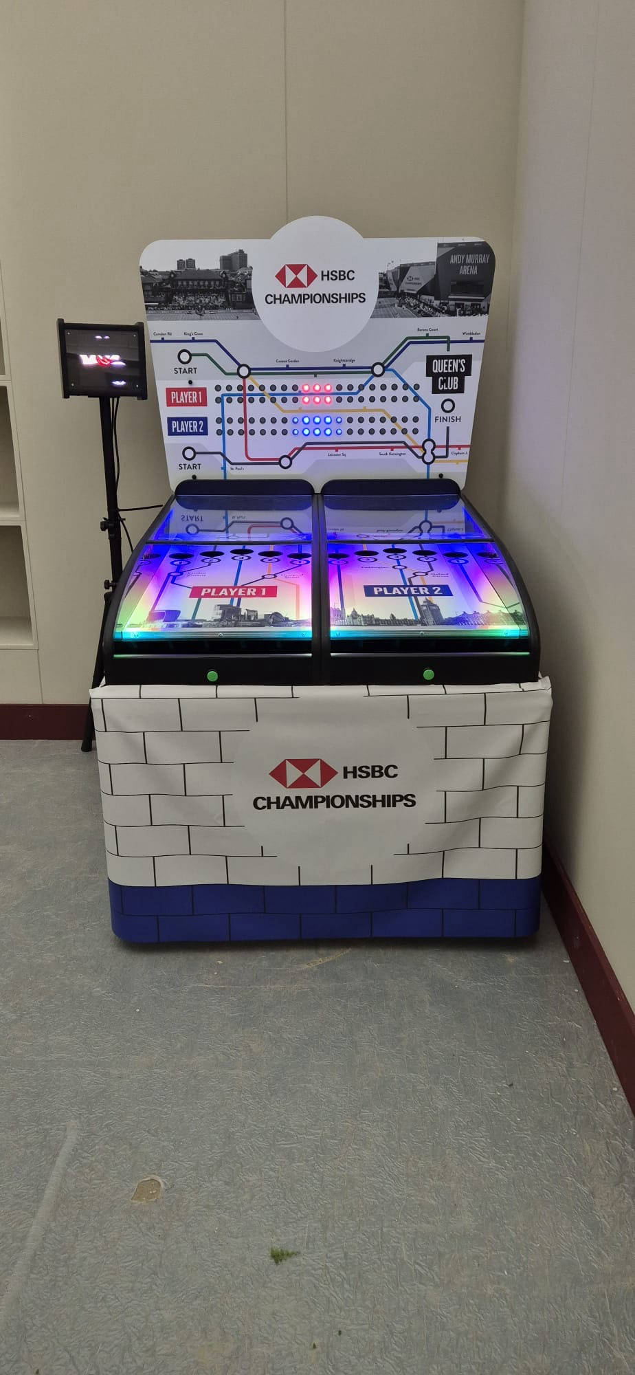 HSBC - Fully Branded Roll and Bowl Lite.