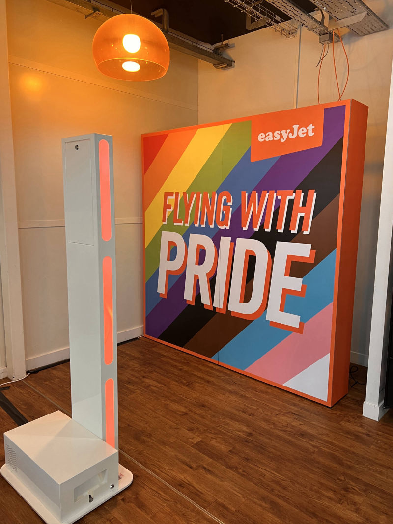 EasyJet backdrop with unbranded Selfie Pod.