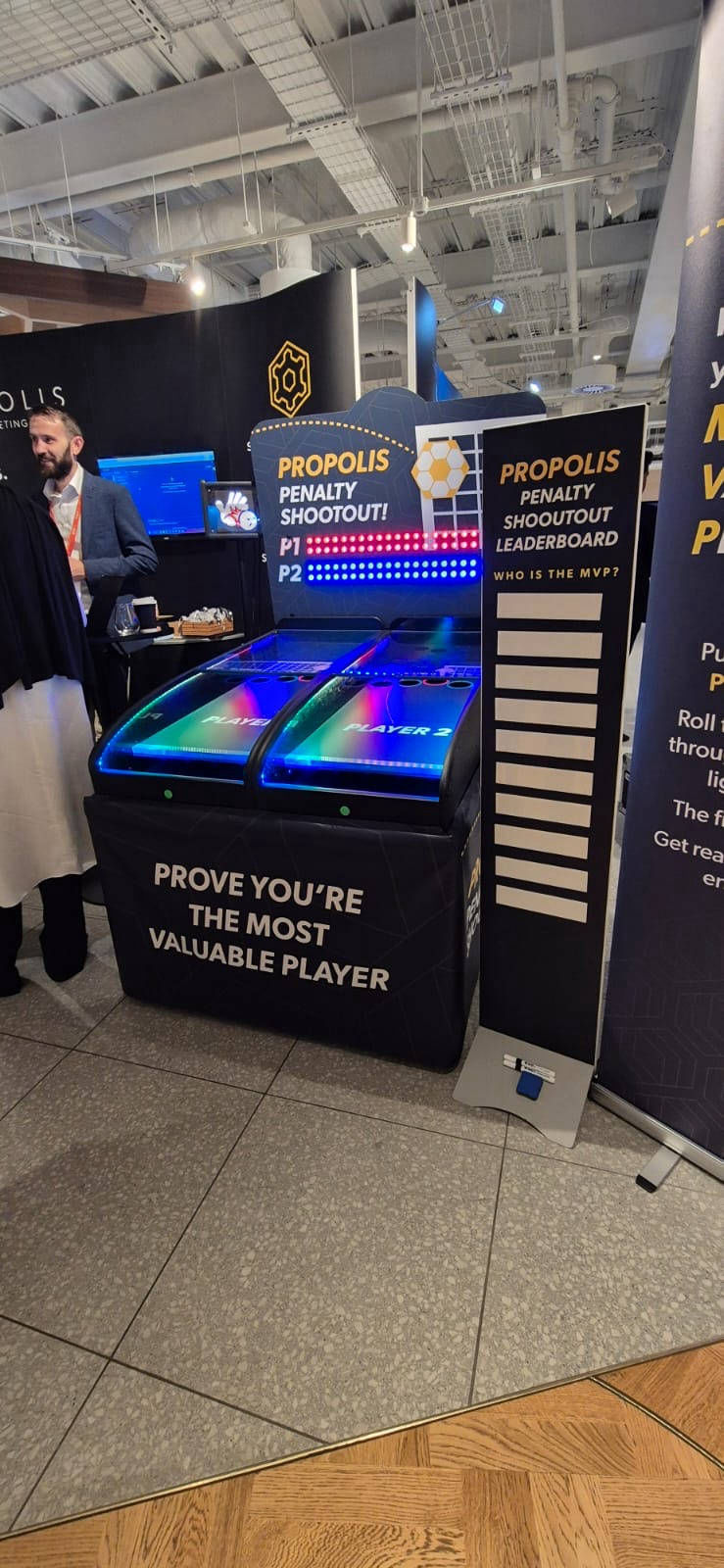 Propolis - Fully Branded Roll and Bowl Lite with Branded Leaderboard.